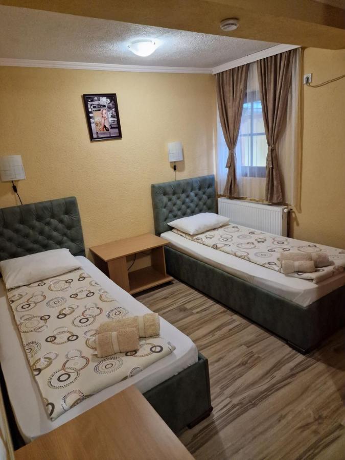 Etno Kuca Sa Konacistem Gocko Hotell Vrnjačka Banja Exteriör bild